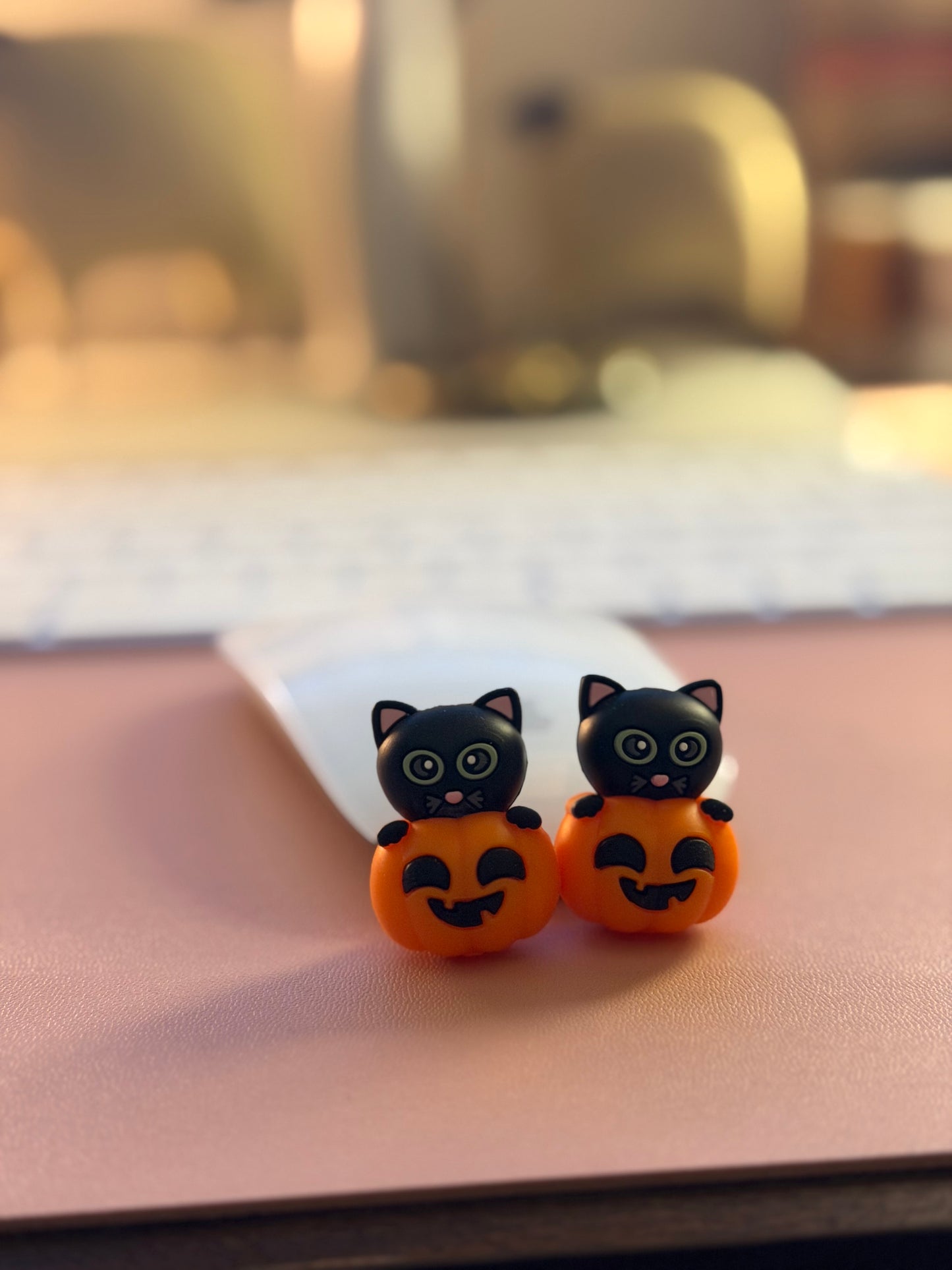 Pumpkin Kitty  Silicone Needle Toppers